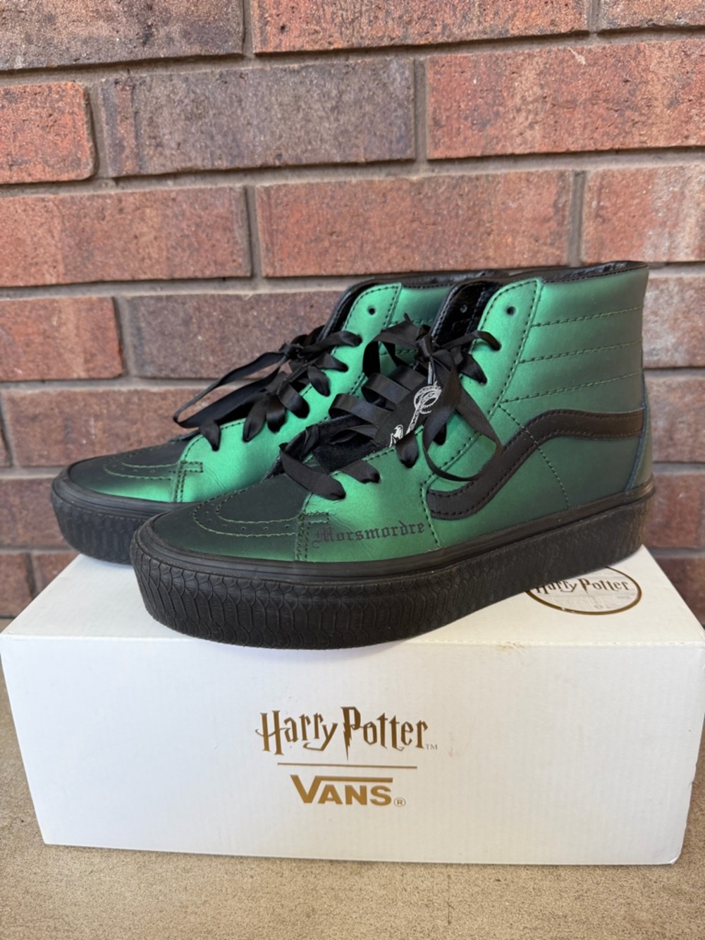 Vans Metallic Green and Black High-Top Sneakers Harry Potter 8.5 women 7 men’s